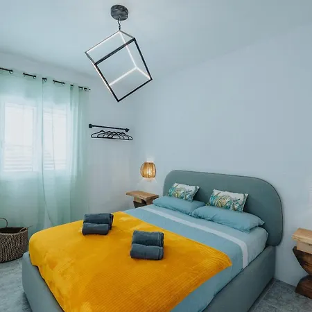 Casa Allegranza V6 Harley アパート